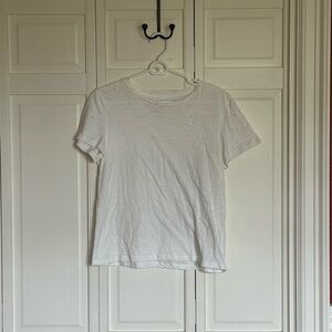 Lulu's Distressed White Distressed Short Sleeve Tee